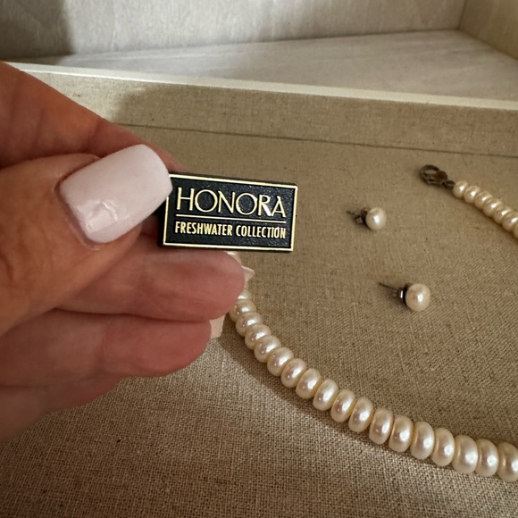 Honora Pearls Full Set - Picture 6 of 6
